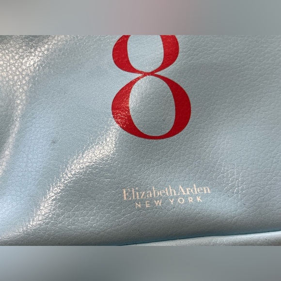 Elizabeth Arden Fanny pack - Picture 3 of 4